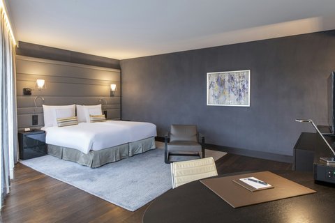 ROYAL SAVOY HOTEL AND SPA - Photo 60