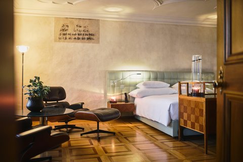 WIDDER HOTEL - Photo 52