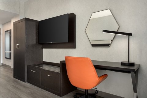 Work comfortably in a King room at our downtown Houston hotel.