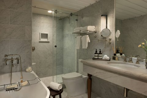 Room Ten Bathroom - The Douglas, Savannah , GA