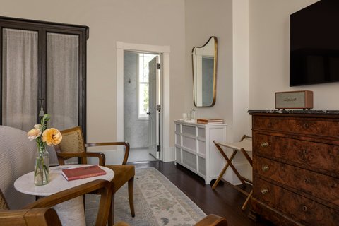 Room Eleven Detail - The Douglas, Savannah , GA