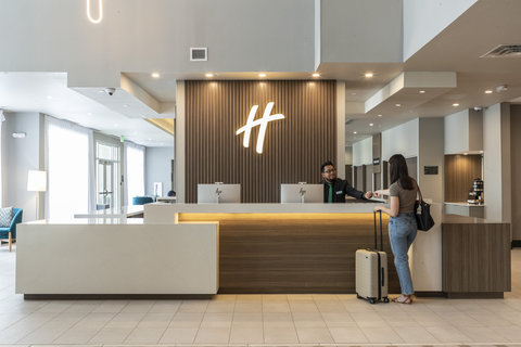 Easy guest check in at Holiday Inn Commerce City Denver.