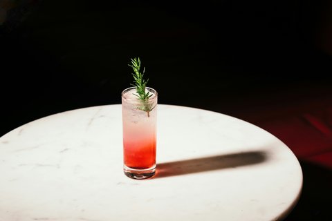 Luxury Evenings with Cocktails at Latitude 27 Bar