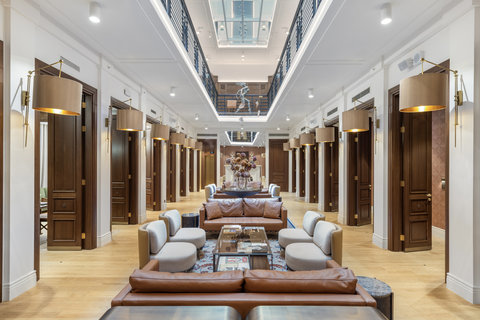 Settle in and discover the social heart of L\'Union Han Istanbul