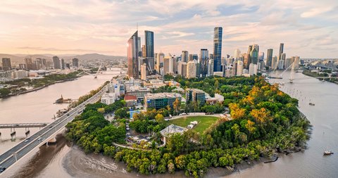 Brisbane City, Captain Cook Bridge and City Botanic Gardens