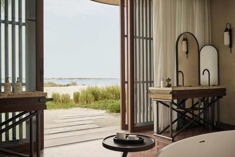 Sea-View Suite King