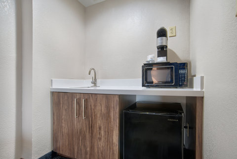 Unwind in comfort with thoughtful in-room features.
