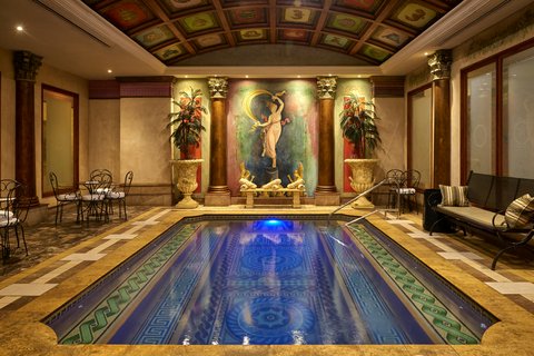 Octavia\'s Spa Pool