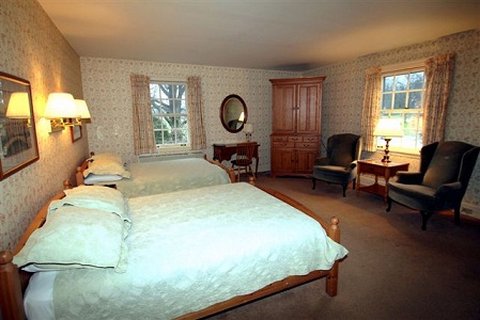 THE WOOSTER INN-guestroom-Uswo Dbl.jpg
