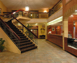 Hotel La Sagueneenne Chicoutimi Qc See S Lobby Hotel La Sagueneenne Chicoutimi