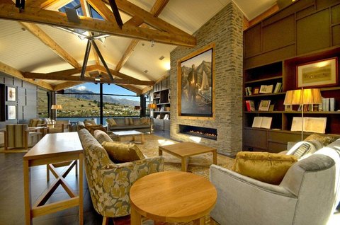 THE REES HOTEL - Photo 3
