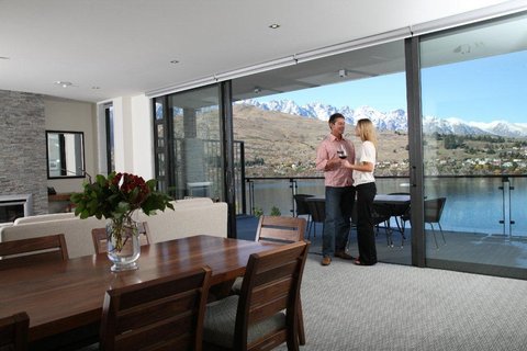 THE REES HOTEL - Photo 5