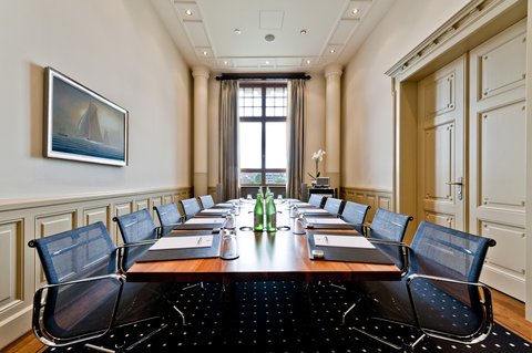 GRAND HOTEL LES TROIS ROIS - Photo 18