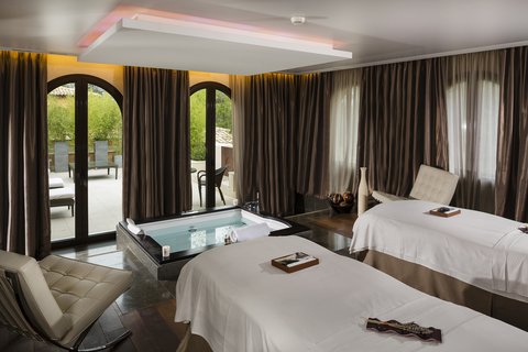 TERRE BLANCHE HOTEL SPA GOLF - Photo 23