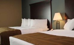  - Watford Hotel