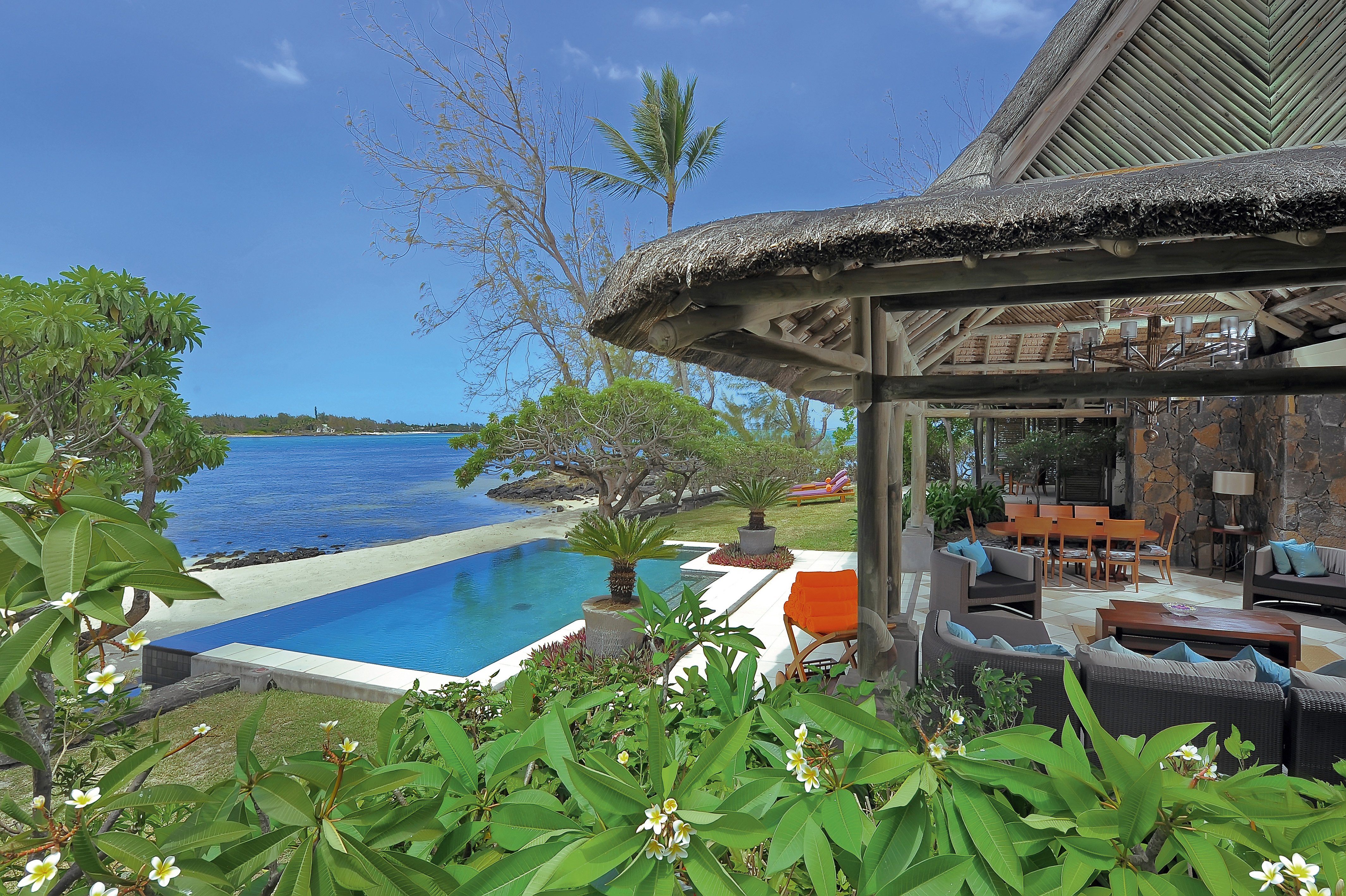 Constance Le Prince Maurice-guestroom-Presidential Villa.jpg