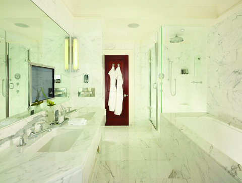 THE DORCHESTER HOTEL - Photo 30