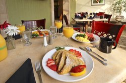  - Holiday Inn Orange County Airport Santa Ana