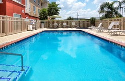  - Fairfield Inn & Suites by Marriott Laredo - I-35, Exit 3A
