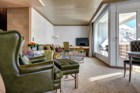 TSCHUGGEN GRAND HOTEL - Photo 54