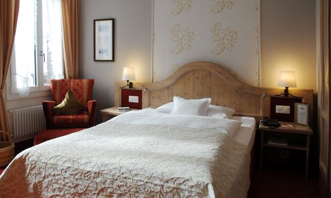 ROMANTIK HOTEL SCHWEIZERHOF - Photo 2