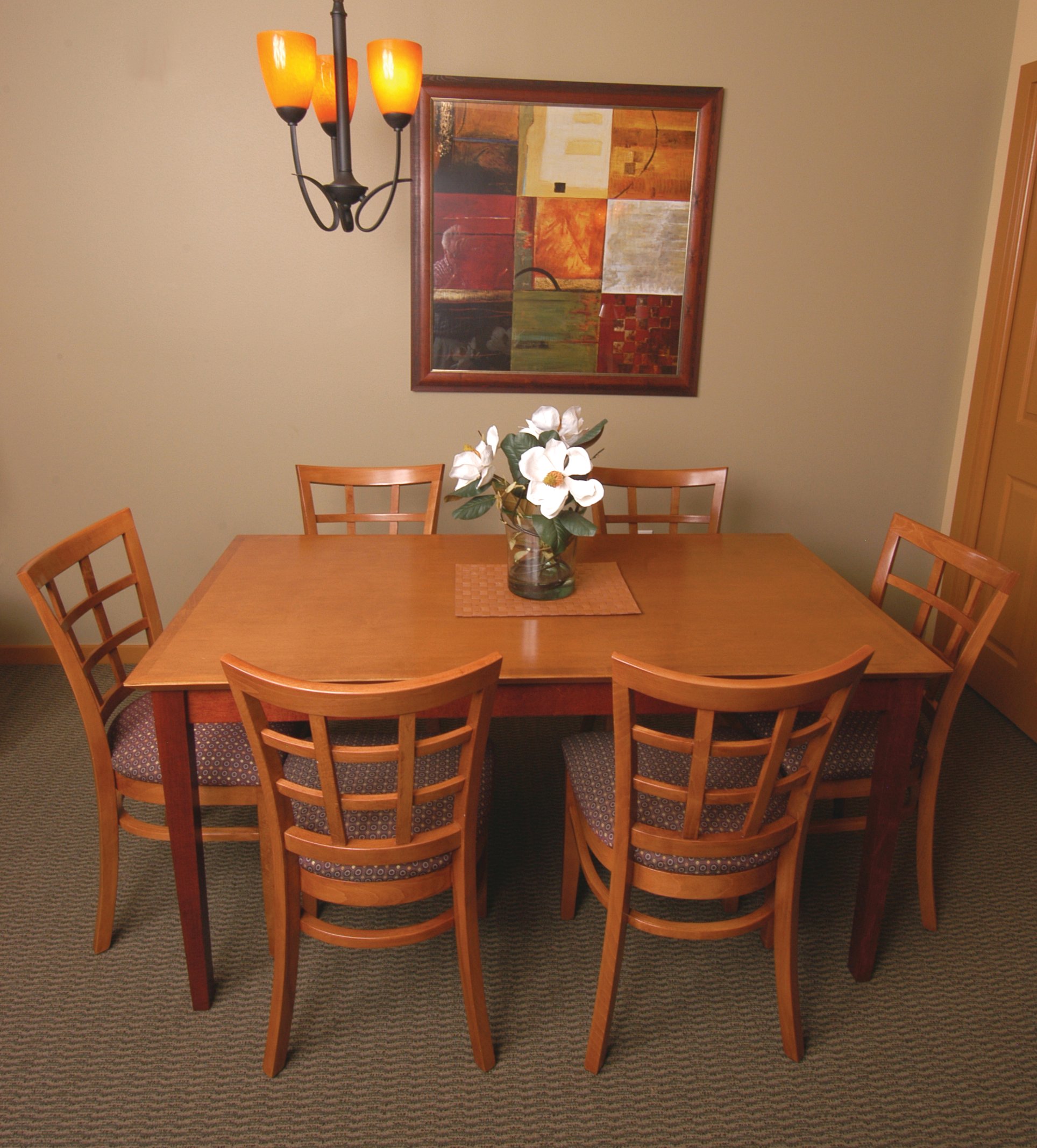 WORLDMARK BEAR LAKE-guestroom-Suite Dining Area.jpg