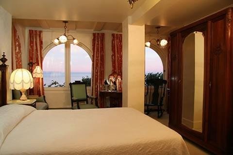 Martine Inn-guestroom-The Victoriana Room.jpg