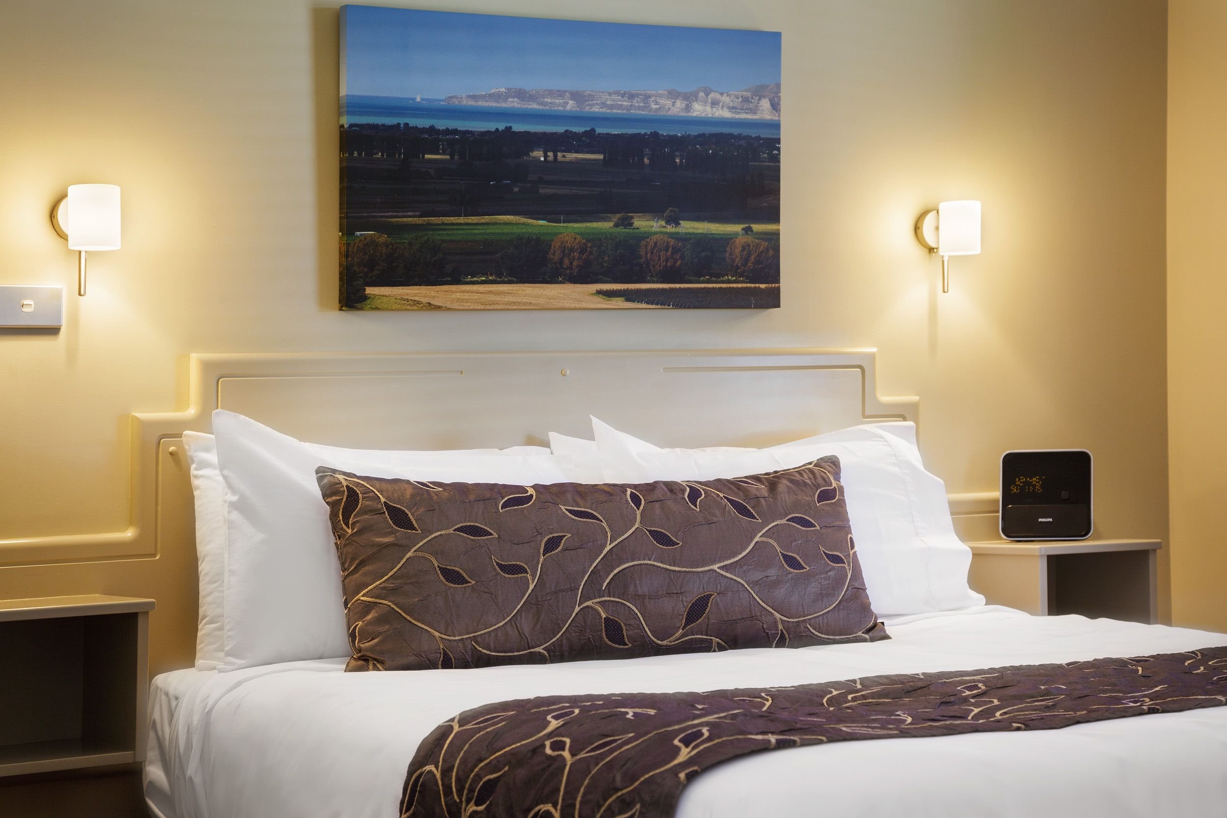 FAIRLEY MOTOR LODGE-guestroom-FAMILY TWO BEDROOM APARTMENT.jpg