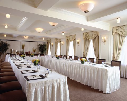 HOTEL PLAZA ATHENEE NEW YORK - Photo 31