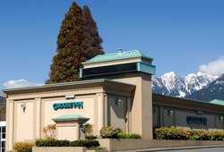  - Grouse Inn North Vancouver