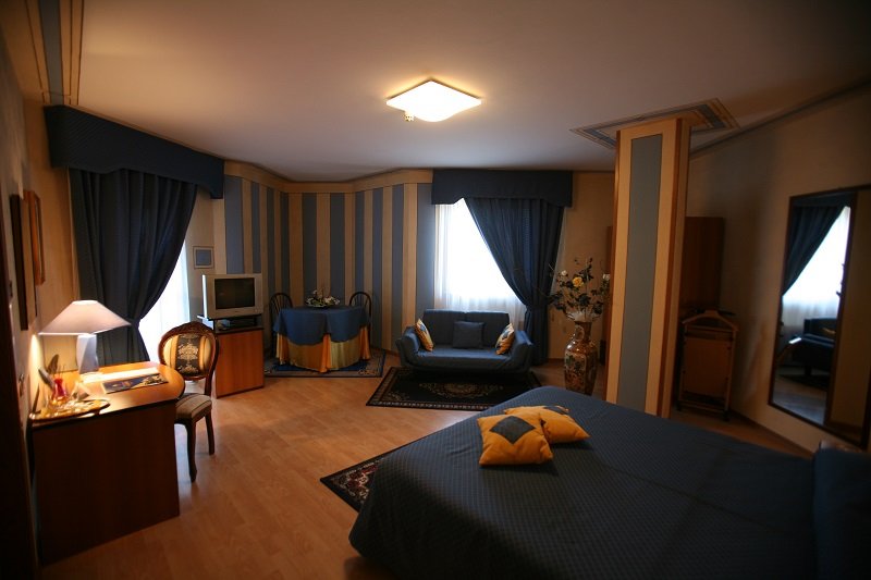 HOTEL LA RUOTA-guestroom-Room.jpg