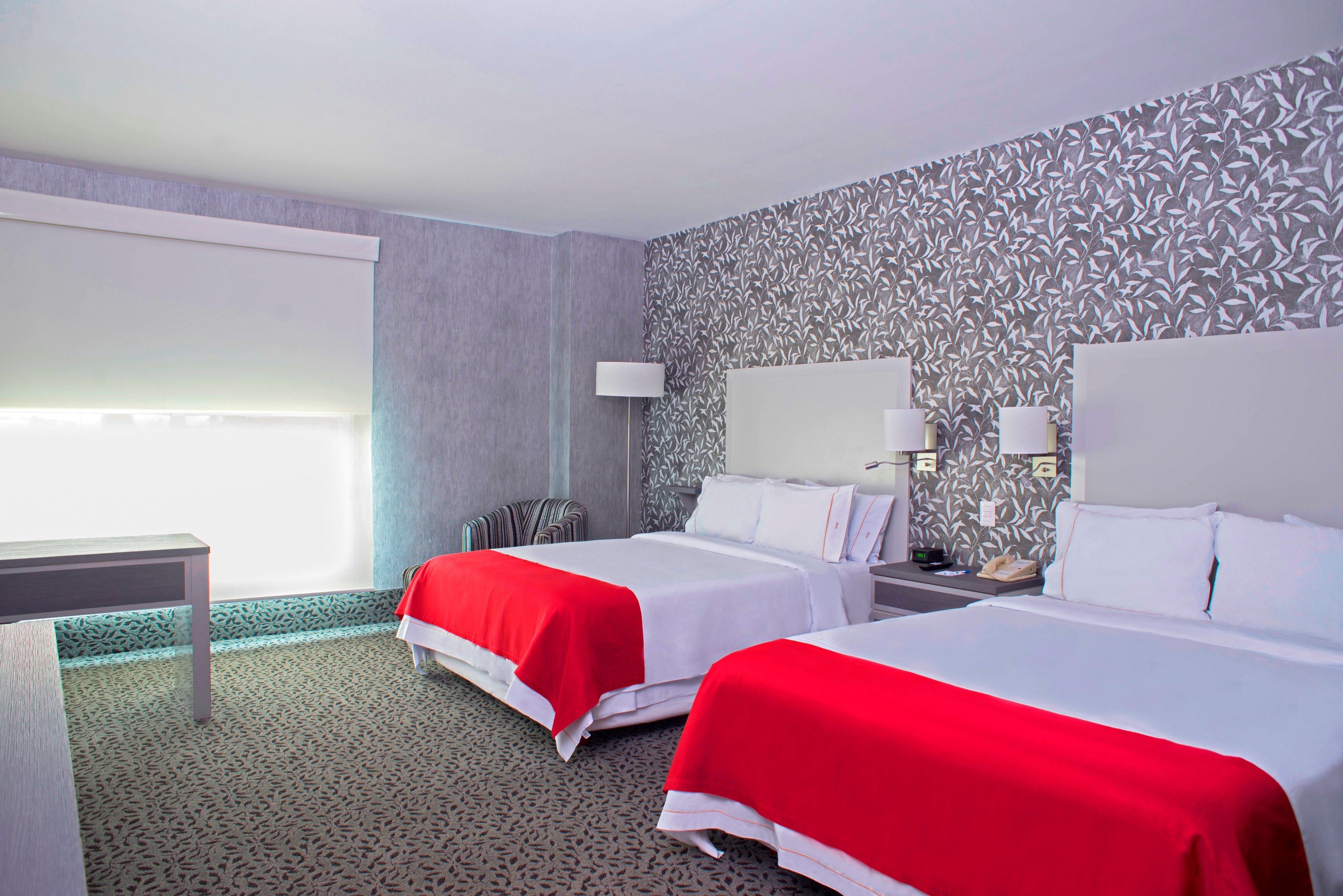 HOLIDAY INN EXPRESS QUERETARO-guestroom-Executive Room 2 Queen Size Beds.jpg