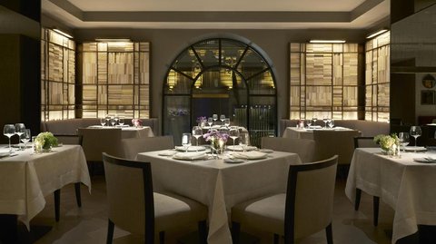 THE PENINSULA NEW YORK - Photo 7