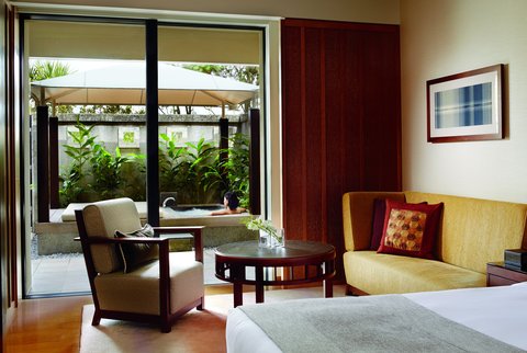 THE RITZ-CARLTON OKINAWA - Photo 9