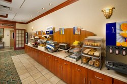  - Holiday Inn Express & Suites Lenoir City - I-75, Exit 81
