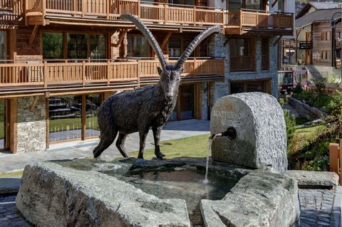MATTERHORN LODGE HOTEL AND APPARTEM - Photo 12