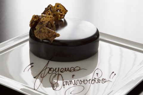 LA RESERVE PARIS HOTEL AND SPA - Photo 90