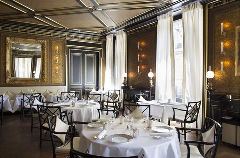 LA RESERVE PARIS HOTEL AND SPA - Photo 84