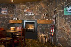  - Lakefront Anchorage Hotel