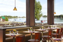  - Lakefront Anchorage Hotel