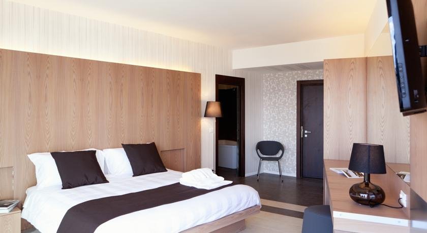 Eolian Milazzo Hotel-guestroom-Guest Room.jpg