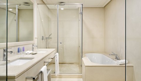 PUENTE ROMANO MARBELLA - Photo 66