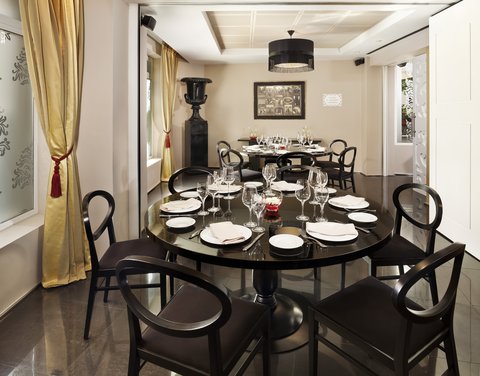 GRAN MELIA COLON - Photo 49