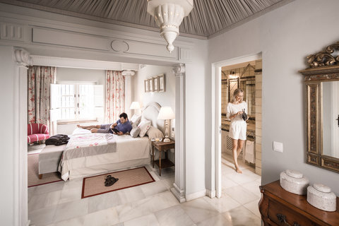 LA BOBADILLA ROYAL HIDEAWAY - Photo 25