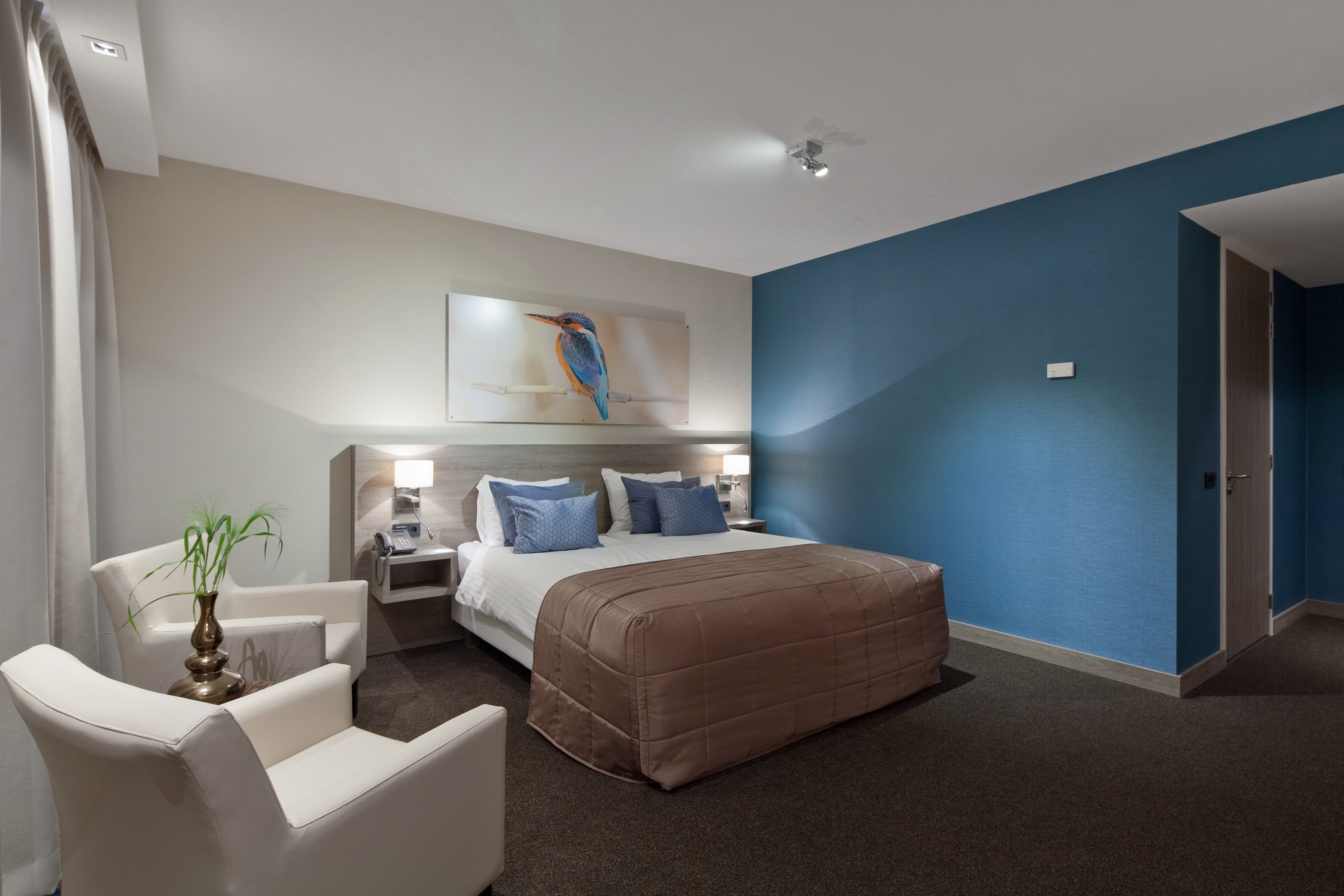 VAN DER VALK HOTEL SPIER DWINGELO-guestroom-Comfort Room.jpg