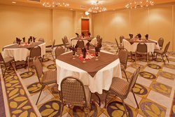  - Holiday Inn North Fort Worth - I-35, Exit 56A