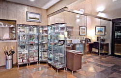  - Hotel Strata Mountain View