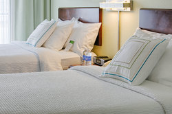  - SpringHill Suites by Marriott Downtown Seattle - I-5, Exit 166