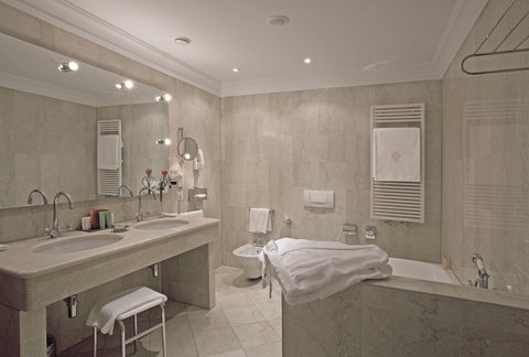 HOTEL SPLENDIDE ROYAL - Photo 16