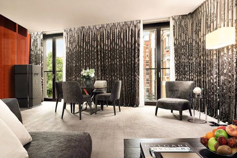 BVLGARI HOTEL LONDON - Photo 30
